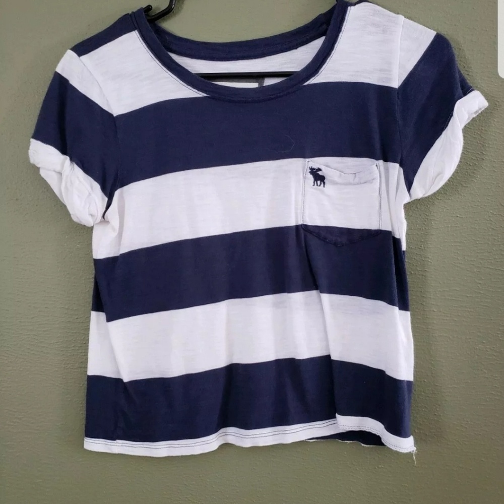 Abercrombie and Fitch XS crop top